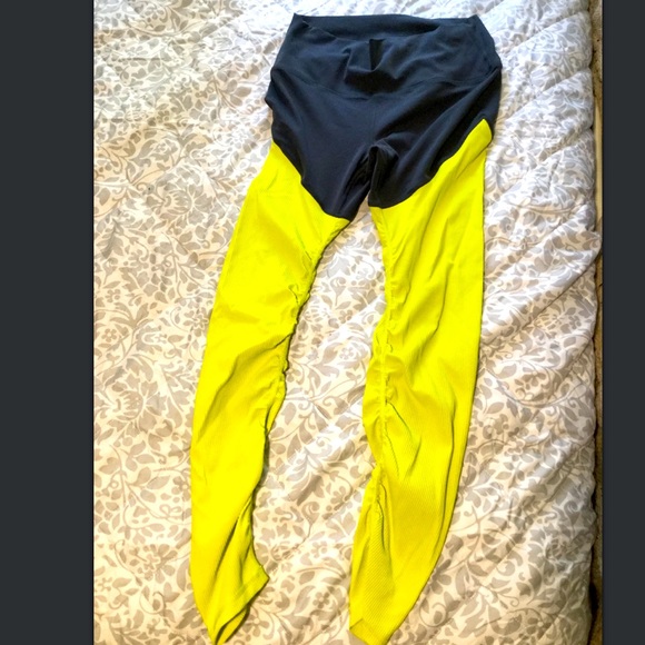 ZYIA Neon  Yellow Parallel Luxe 7/8 Leggings, 8/10 - Picture 1 of 3